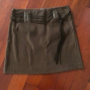 Brown skirt with brown string belt